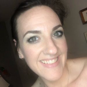 Meet your Posher, Lianna